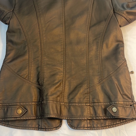 CLEO faux leather bomber/biker jacket - Picture 9 of 9